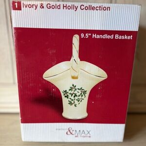Ivory & Gold Holly Collection 9.5” Handled Basket